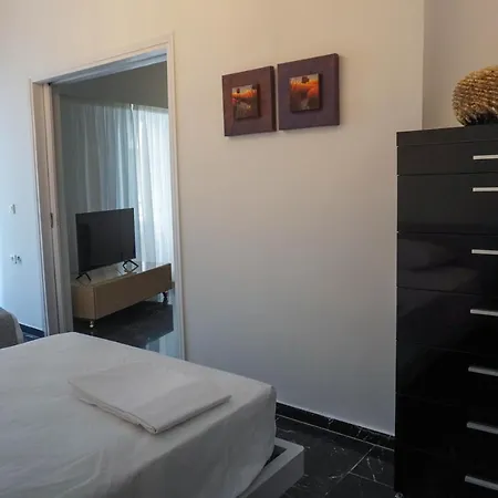 Apartment Marianna's Stylish Brand New In The Heart Of Athens