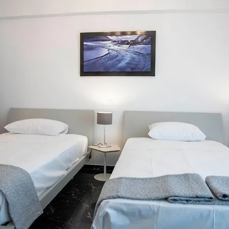 Apartament Marianna's Stylish Brand New In The Heart Of Atena